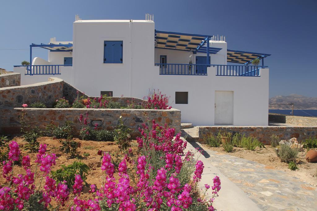 Meltemi Retreat Hotel Irakleia  Buitenkant foto